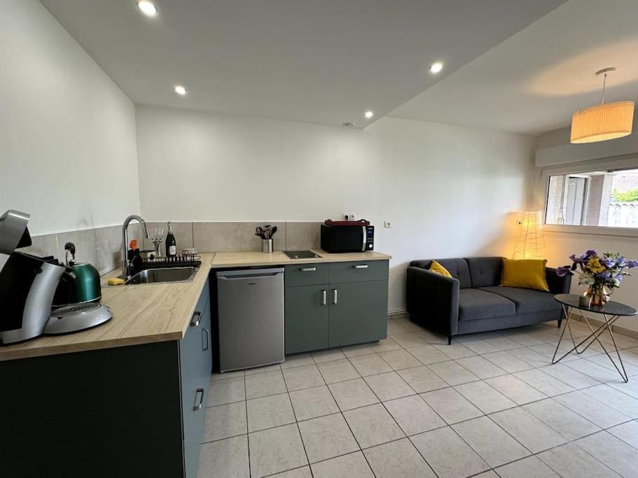 T2 Independant Avec Jardin Apartment Livron-sur-Drôme Екстериор снимка